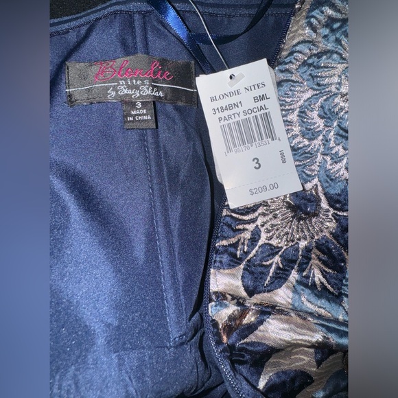 New with Tags Homecoming/wedding/formal event dress - Picture 4 of 4